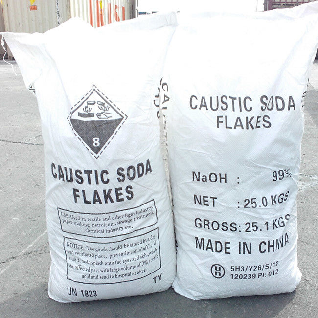 NaOH Sodium Caustic Soda عديم الرائحة 1310-73-2 إنتاج سيانيد الصوديوم